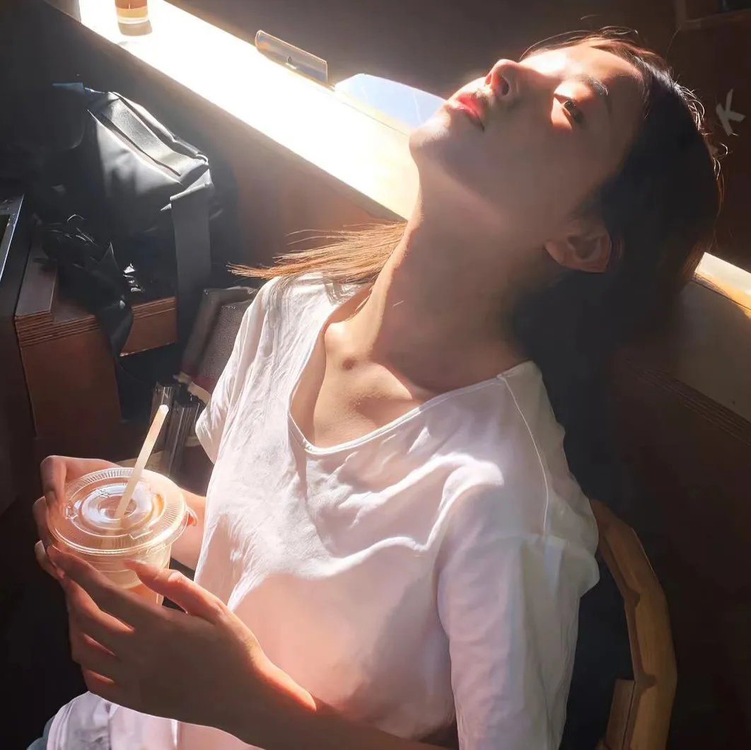 狼女